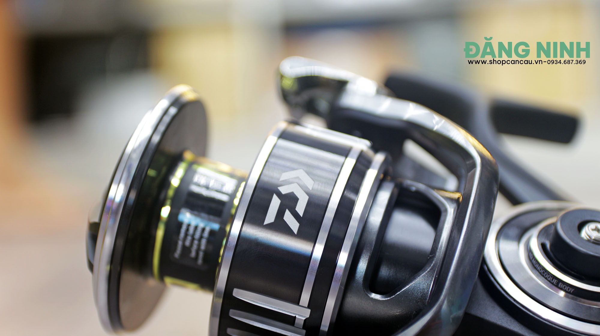 Máy câu Daiwa BG MQ
