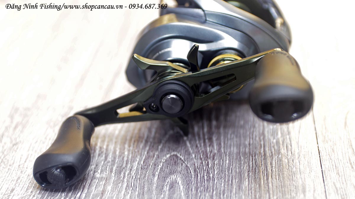 máy câu ngang shimano curado dc