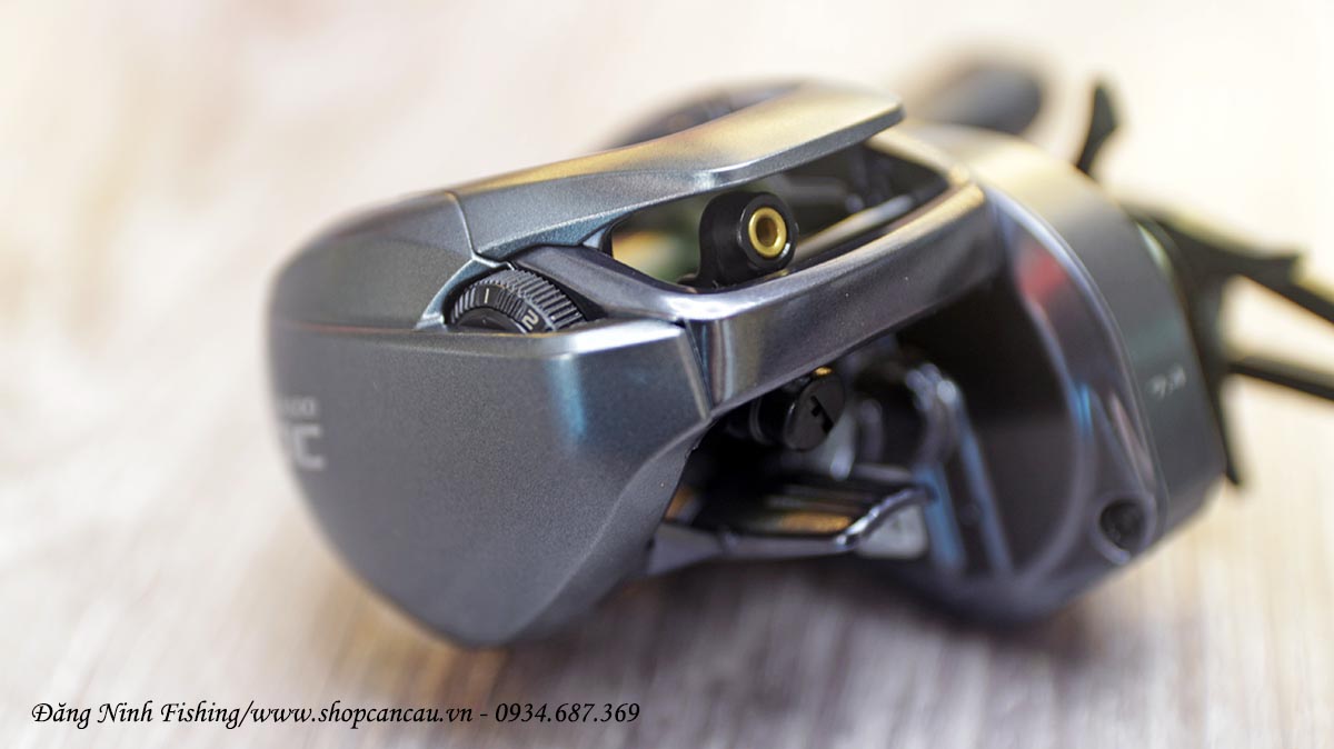 máy câu ngang shimano curado dc