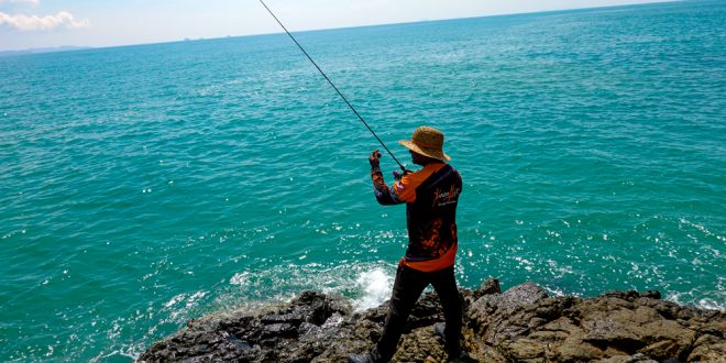 Cần câu UL dùng để câu suối và câu lure nhẹ