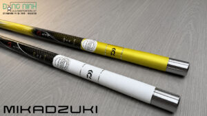 Cần câu tôm Daiwa Mikadzuki Sakura màu trắng