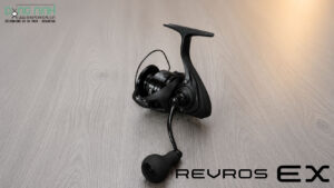 Máy câu Daiwa Revros EX LT2500-XH